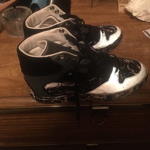 Balenciaga sneakers size 5 will fit a 6